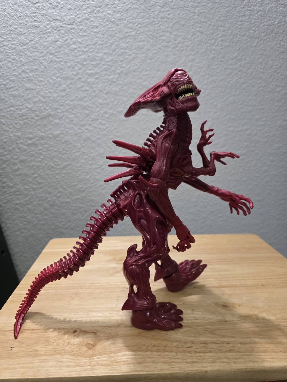 Alien Queen 12" Action Figure Lanard Xenomorph Red